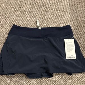 Lululemon Athletica Play off the Pleats Skirt